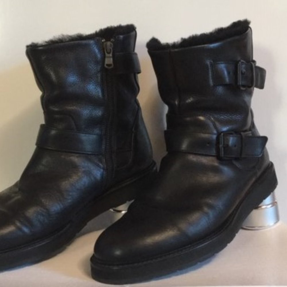 Vince inner paded black boots